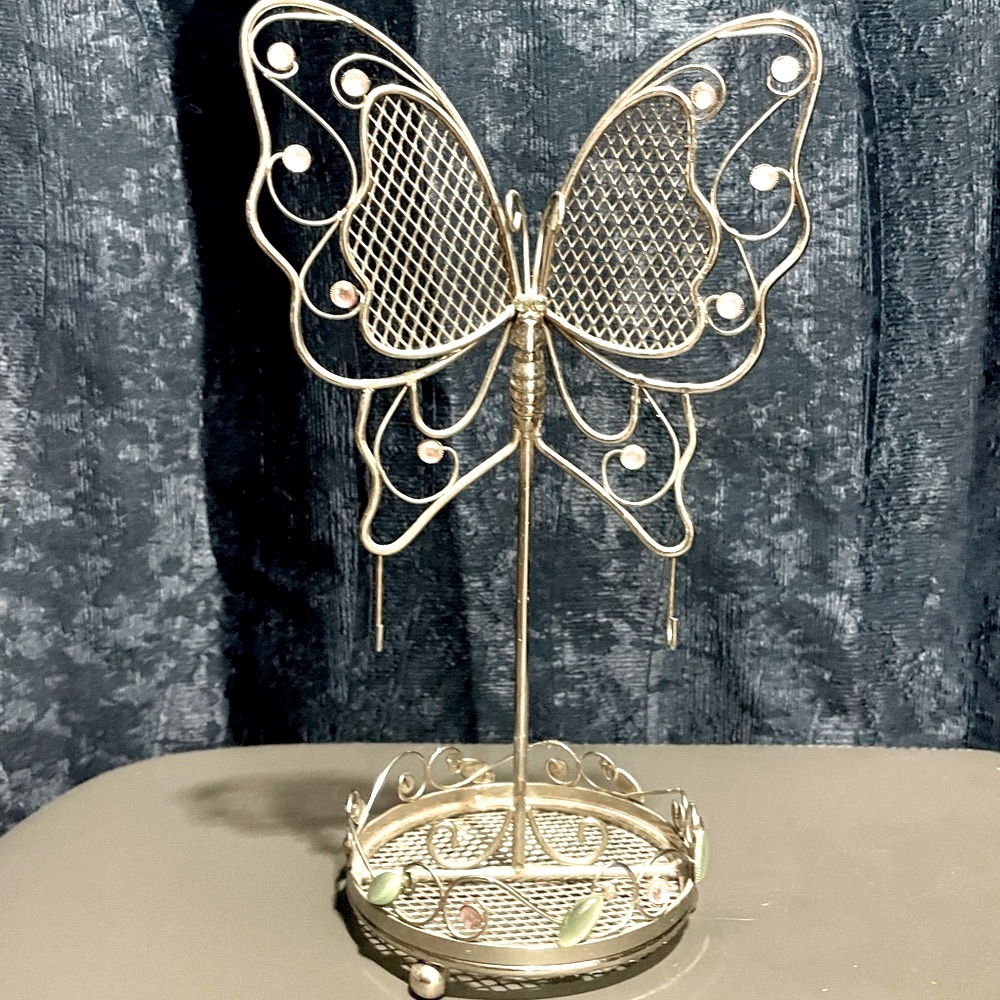 Silver butterfly Jewelry holder 🦋